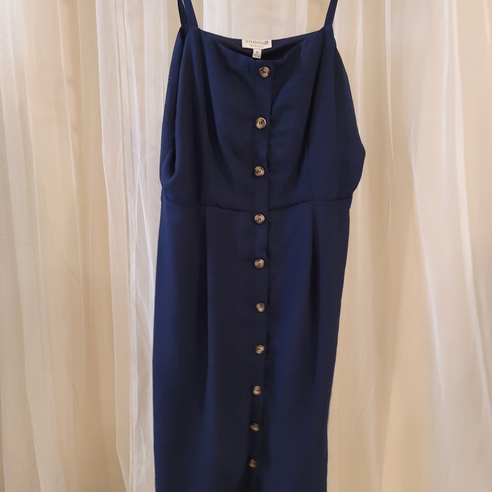 NAVY WOVEN DRESS